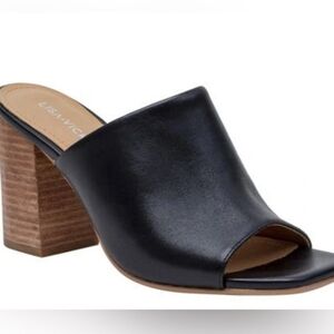 New In Box Lisa Vicky Virtue-V Black Mule